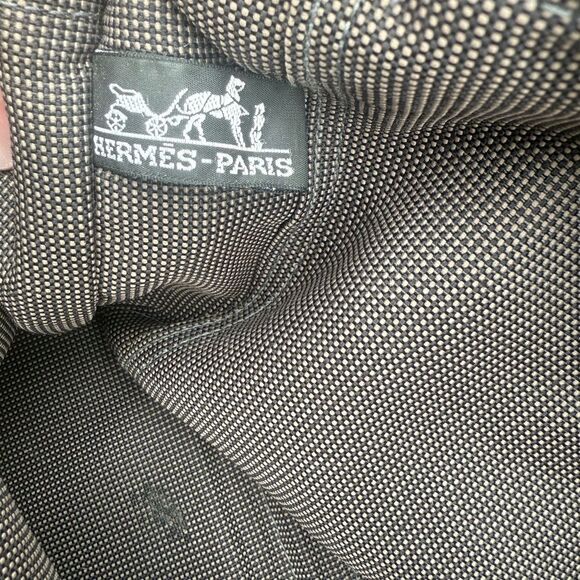 Hermes Grey Herline Canvas MM Tote Top Handle Bag with COA - Picture 10 of 11